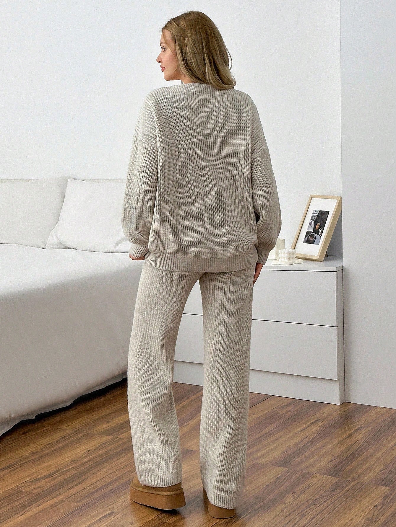 Button-Front Knit Cardigan & Wide-Leg Lounge Set – Oatmeal Beige