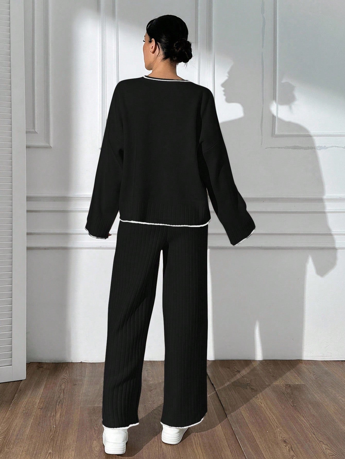 Contrast-Edge Ribbed Knit Lounge Set – Classic Black