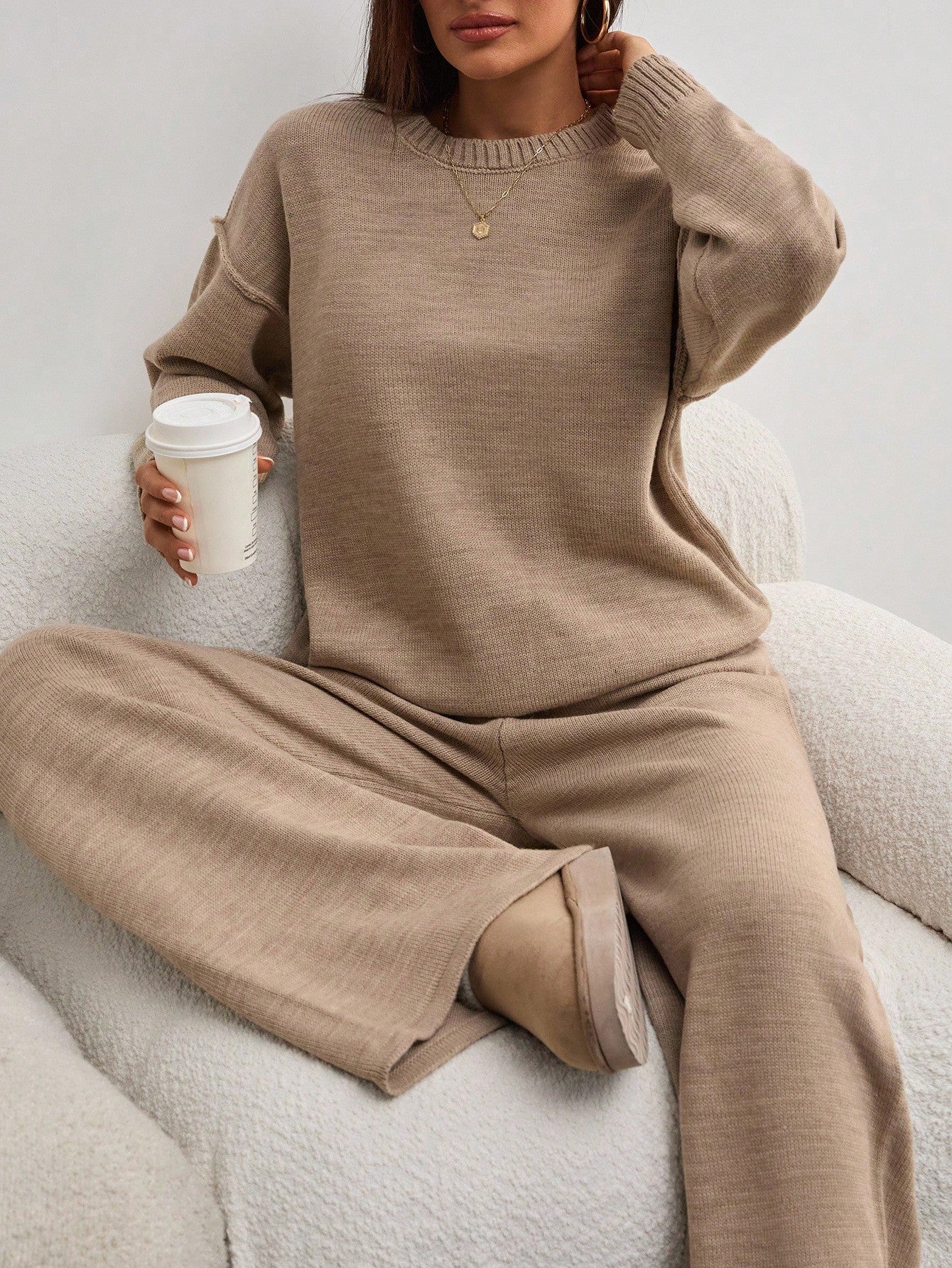 Relaxed Knit Lounge Set – Warm Taupe