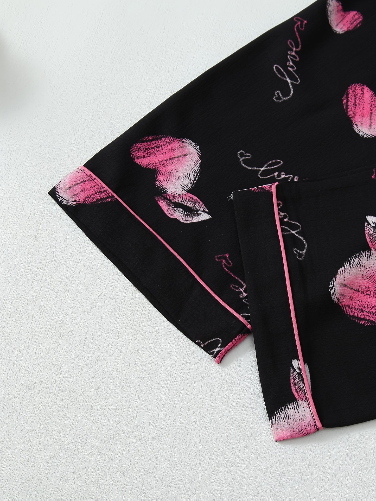 Midnight Kiss Pajama Set 💋✨