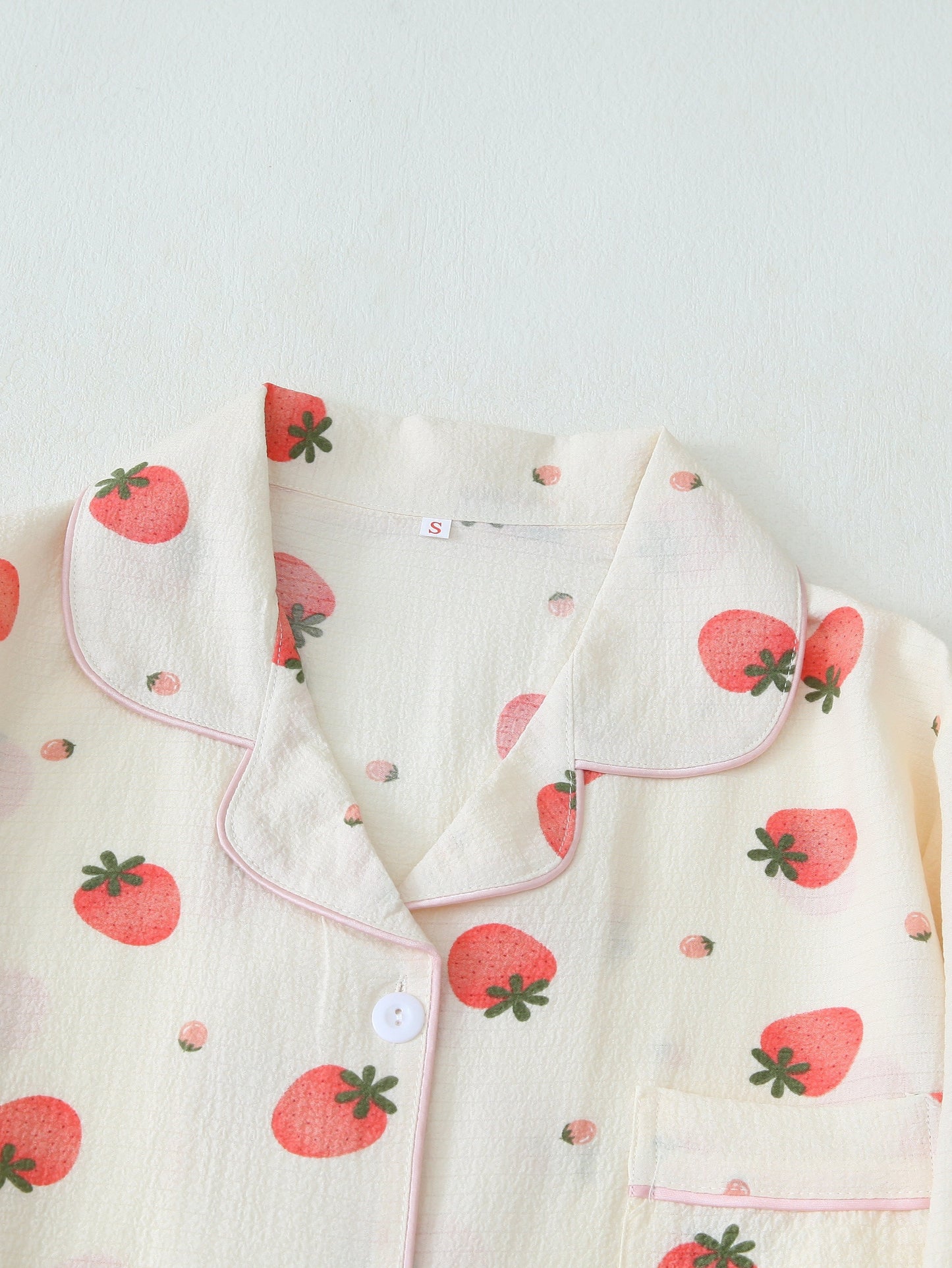 Strawberry Print Pajama Set – Shirt & Pants 🍓💤